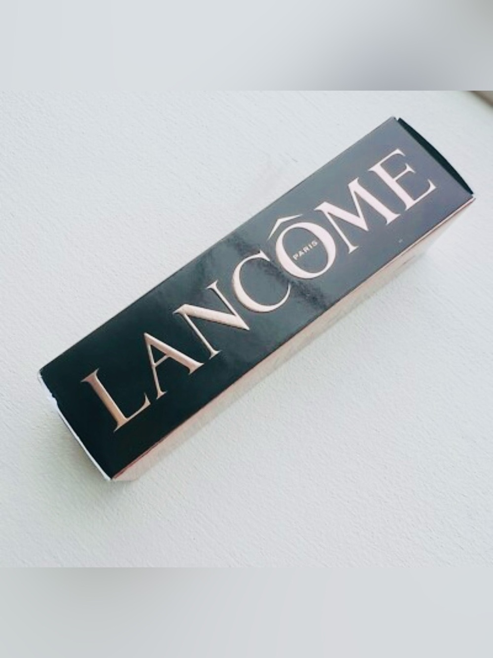#3175**Lancôme Black & Rose Gold Cosmetic Box